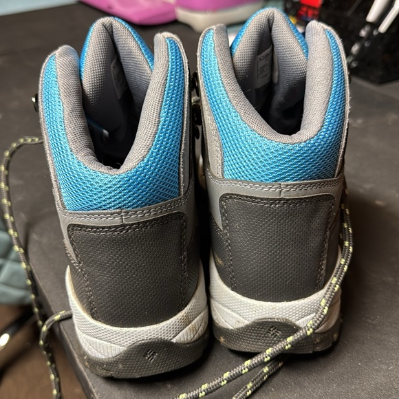 Columbia boots - Picture 5 of 8